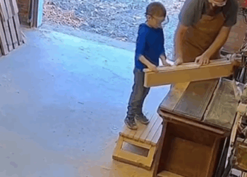 A Hero’s Heart in the Workshop⚡